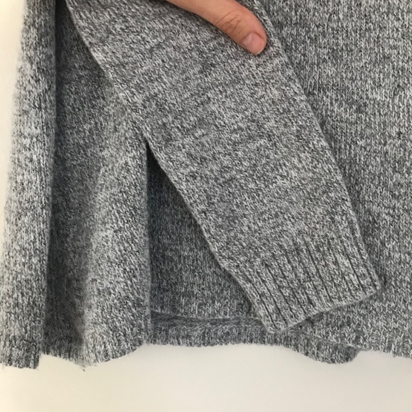 🔴Wool Blend Cold Shoulder Turtleneck Comfy Sweater - Picture 3 of 8